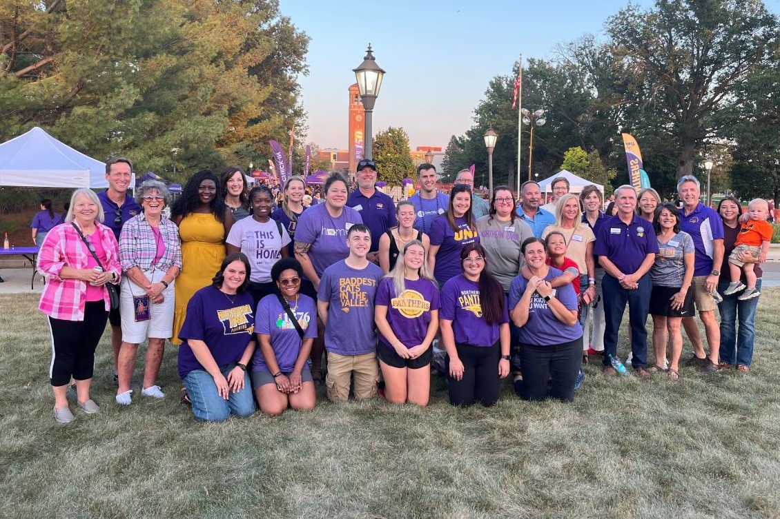 RTNL alumni group gathered for group photo on central campus