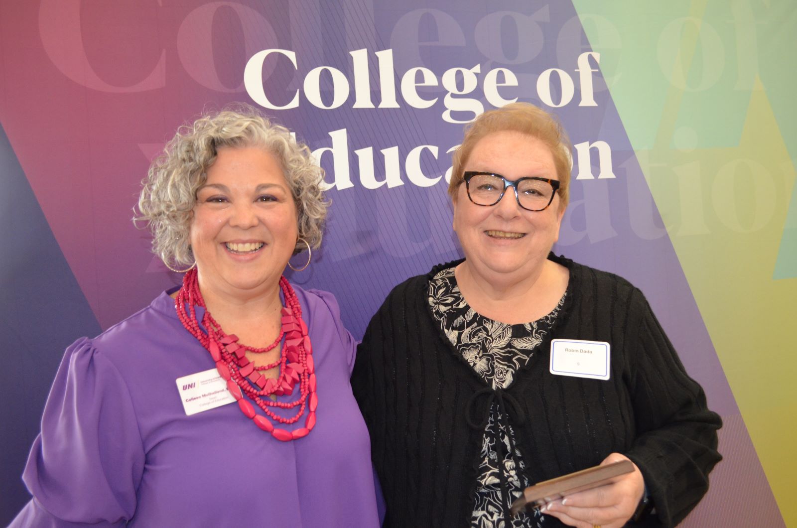 Robin Dada receives Dean's Distinguished Leadership Award 