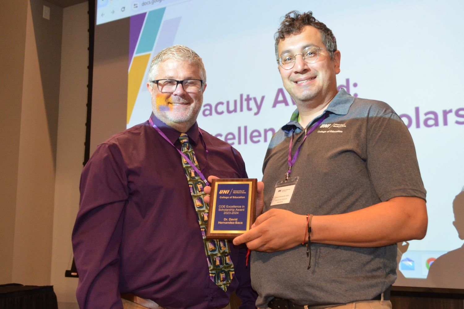 David Hernandez-Saca receives faculty scholarship award